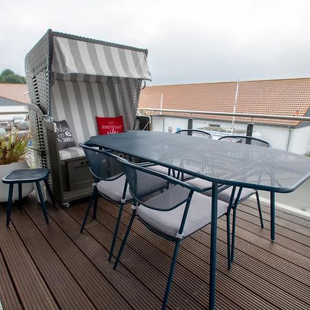 Albert-Inn-Glowe - Barrierefrei & 3 Schlafzimmer & Coworking & Strandkorb-Saisonal & Sauna Im Haus & Fahrraeder Esterno foto