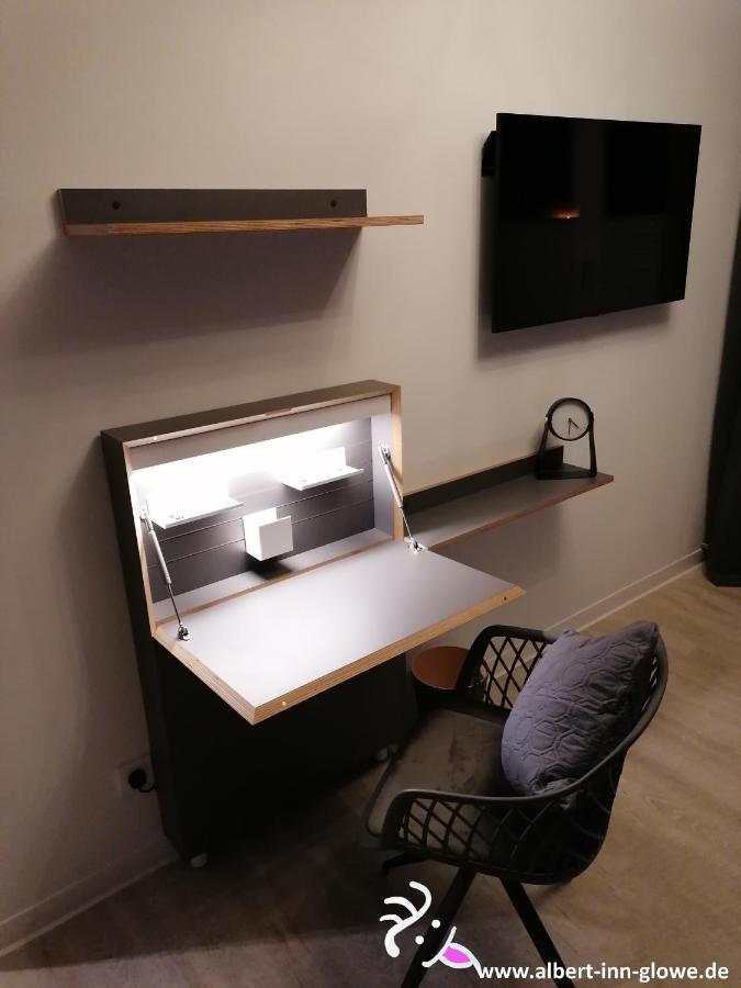 Albert-Inn-Glowe - Barrierefrei & 3 Schlafzimmer & Coworking & Strandkorb-Saisonal & Sauna Im Haus & Fahrraeder Esterno foto