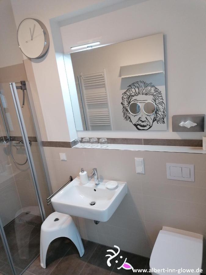 Albert-Inn-Glowe - Barrierefrei & 3 Schlafzimmer & Coworking & Strandkorb-Saisonal & Sauna Im Haus & Fahrraeder Esterno foto