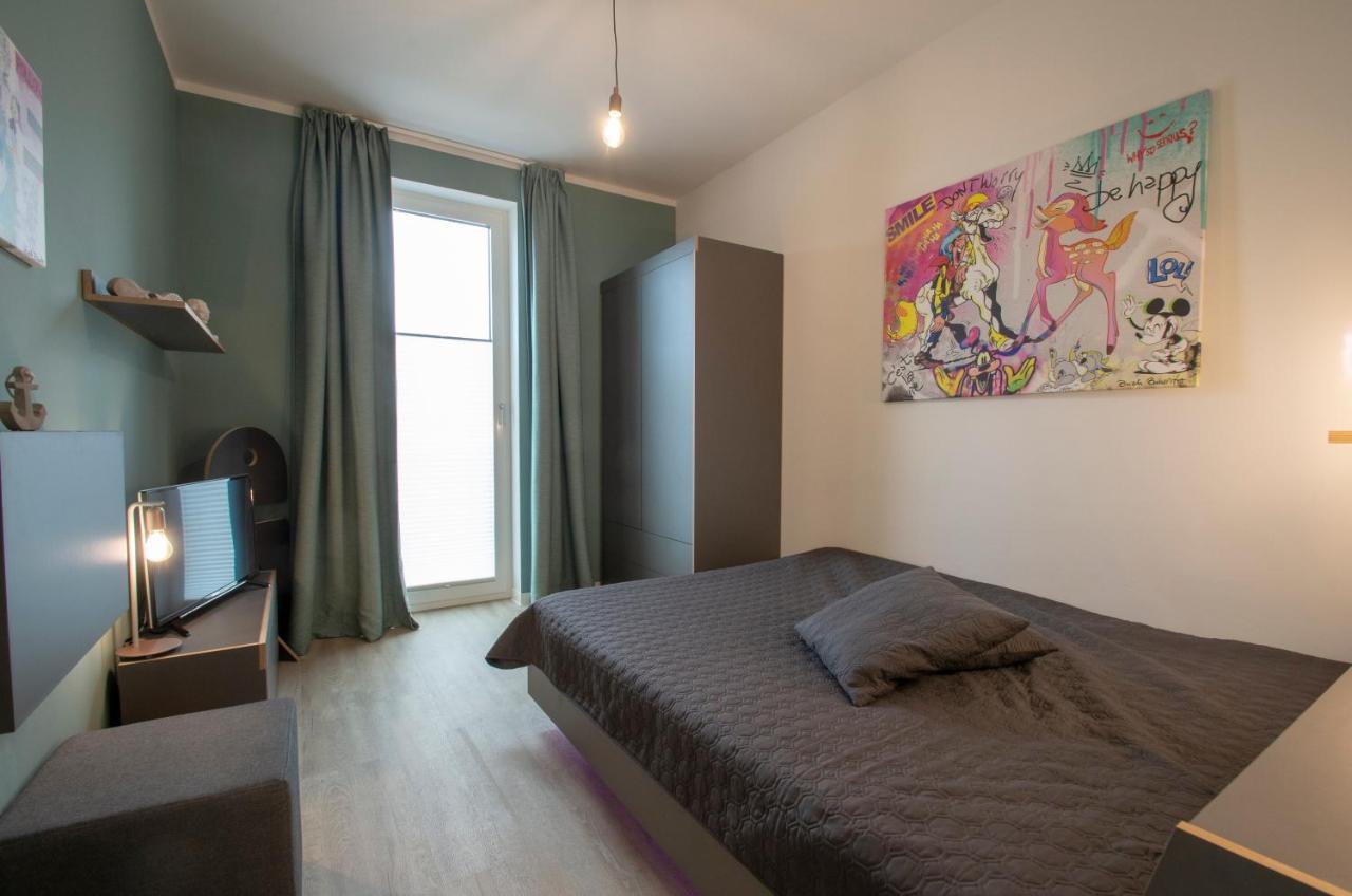 Albert-Inn-Glowe - Barrierefrei & 3 Schlafzimmer & Coworking & Strandkorb-Saisonal & Sauna Im Haus & Fahrraeder Esterno foto